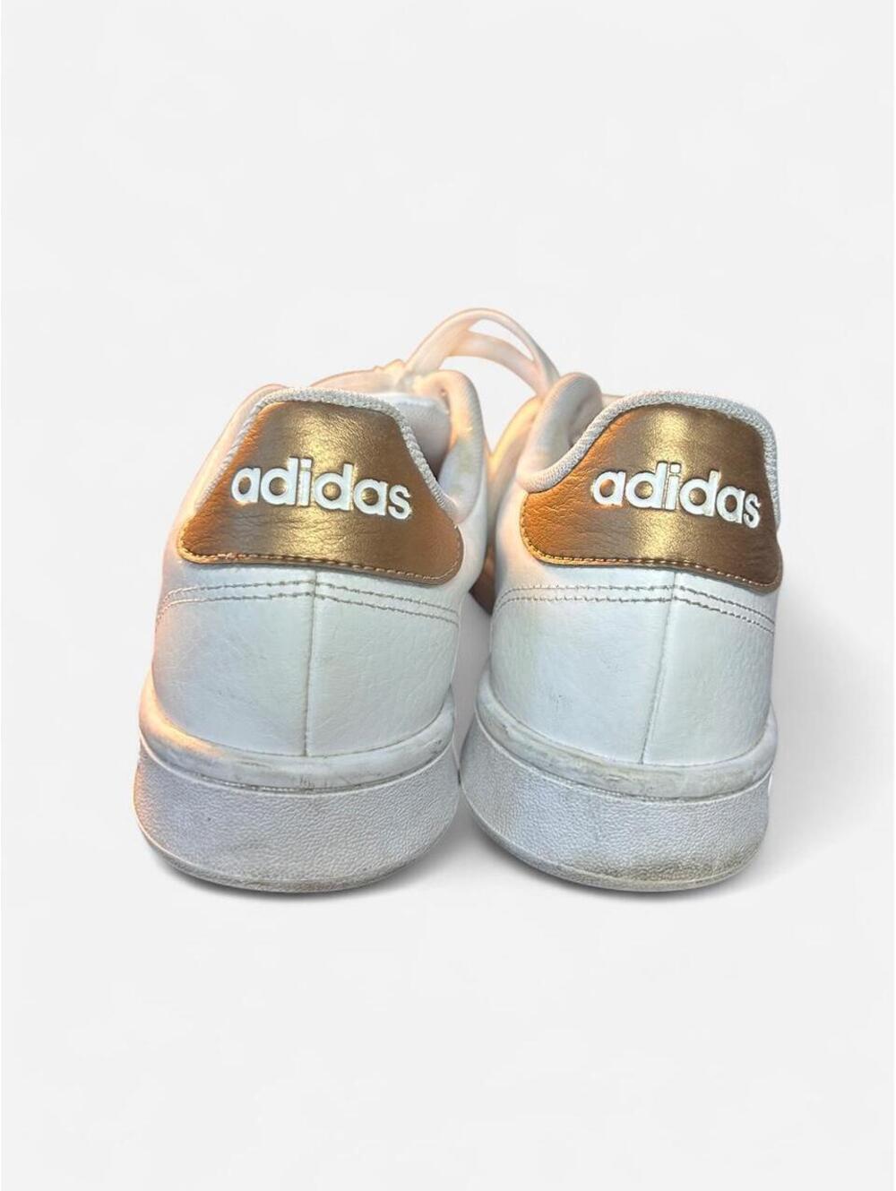 Adidas Stan Smith white sneakers